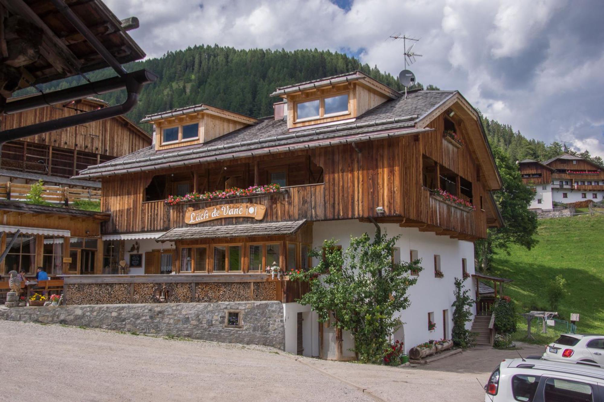 Agriturismo Luech De Vanc San Martino in Badia Exterior foto