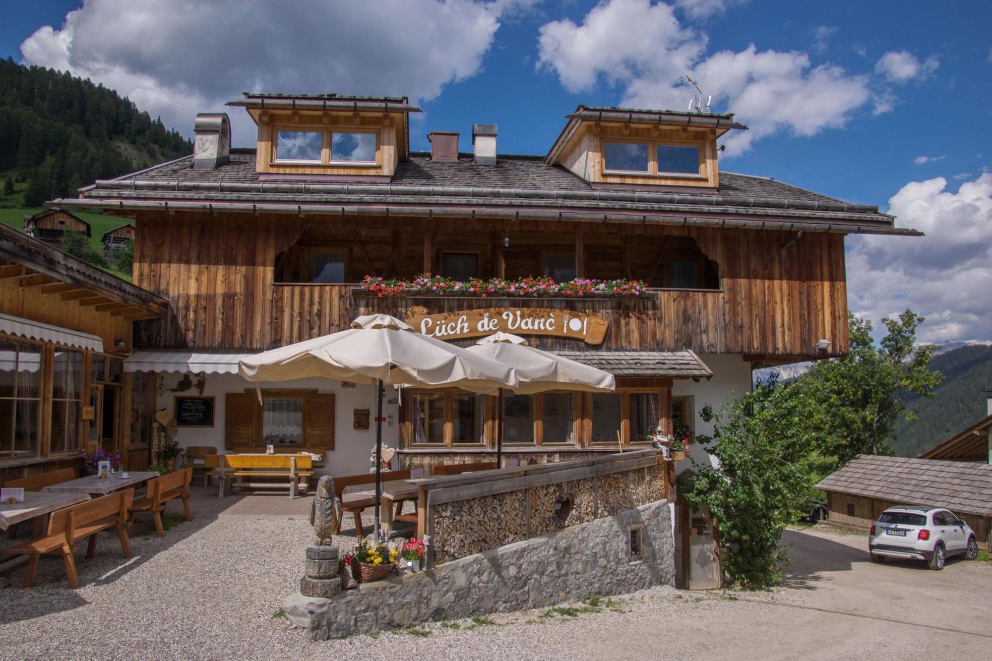 Agriturismo Luech De Vanc San Martino in Badia Exterior foto