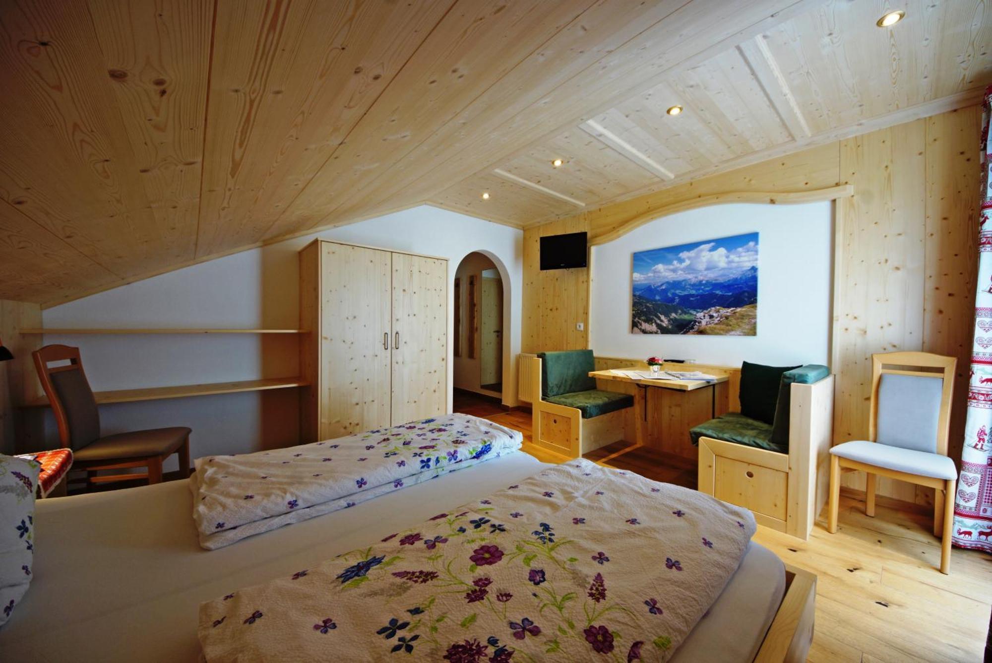 Agriturismo Luech De Vanc San Martino in Badia Exterior foto